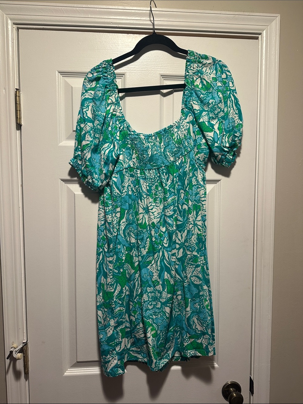 Lilly Pulitzer Green and White Floral Puff-Sleeve Mini Dress - Picture 3 of 3